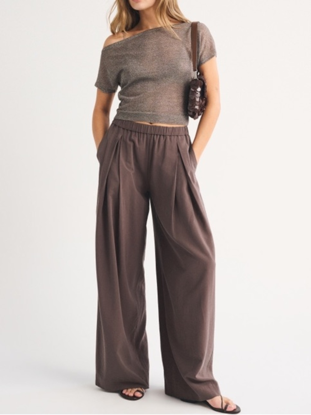 Abercrombie & Fitch Lightweight Crepe Pleated Pull On Pant NWT